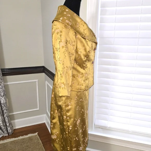 David's Bridal 2pc Skirt Set - Picture 12 of 12